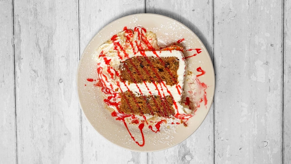Carrot Cake (3 Tiers) * (Contains Nuts).